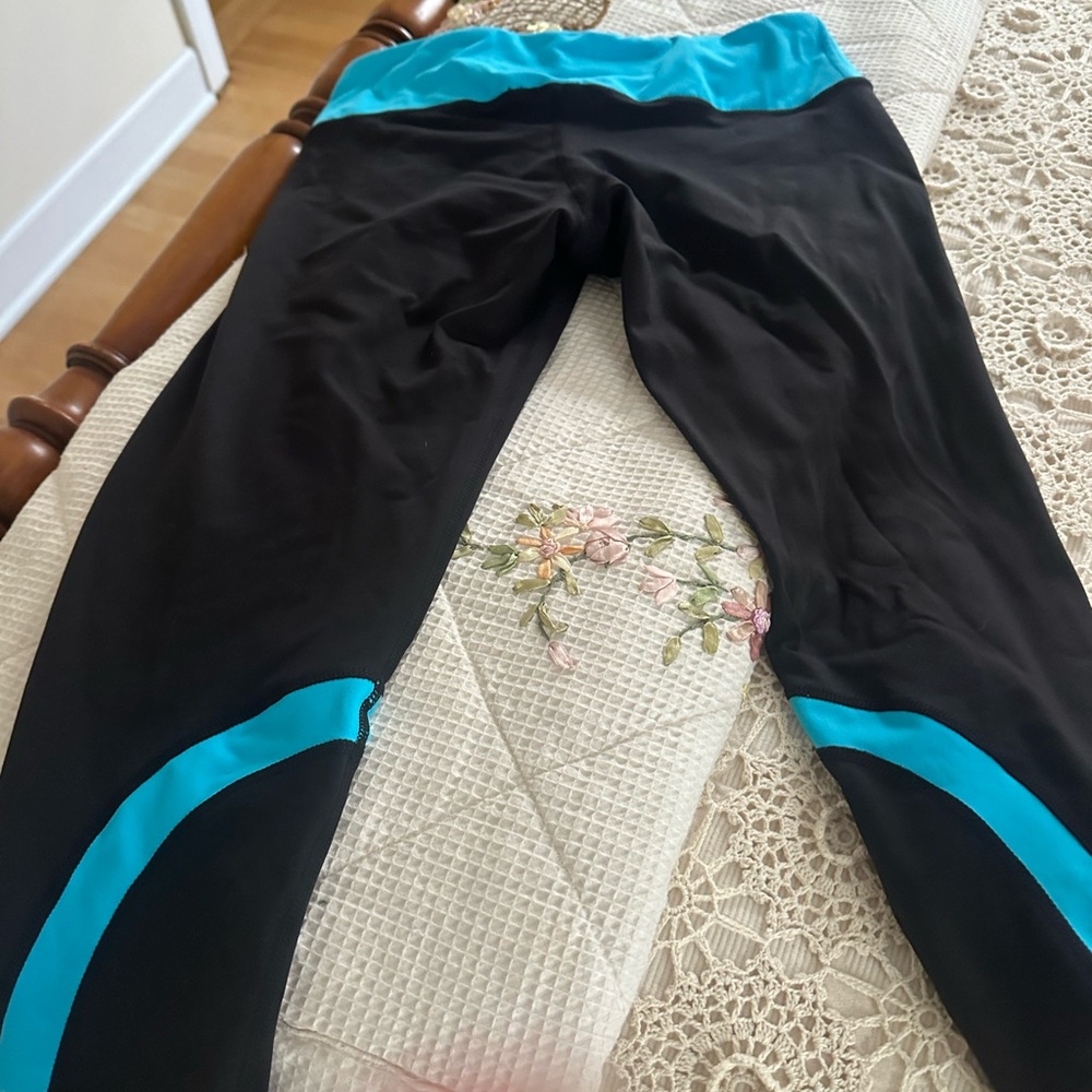 Workout pants